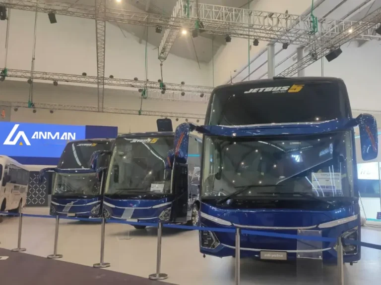 sewa bua pariwisata jakarta termurah